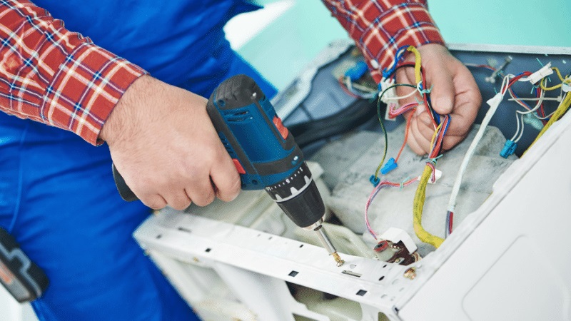 Kırkağaç Hoover Hoover çamaşır makinesi kart tamiri – Su almama arızası orijinal parça ile giderildi. - Teknik servis örneği